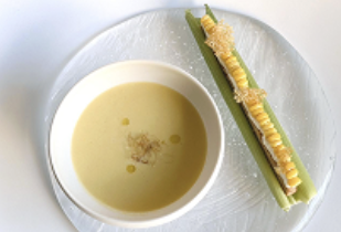 とうもろこしの冷製スープ